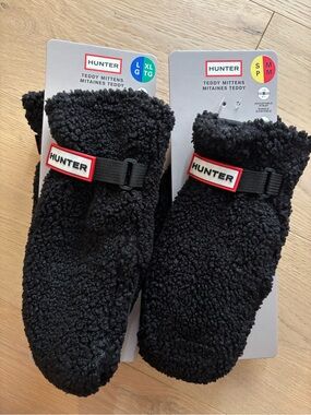 HUNTER Teddy Mittens w Adjustable Strap, Fleece Lining, Black, Unisex S/M, L/XL